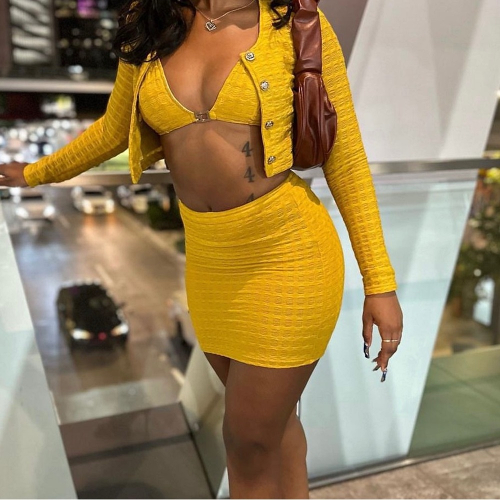Shane Justin Tweed 3 piece skirt set.